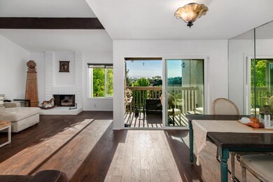 907 Caminito Estrada unit E, Carlsbad, CA 92011 - photo 7