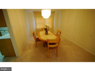 26 Savage Dr, Feasterville Trevose, PA 19053 - photo 5