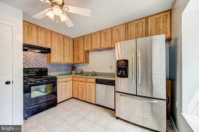 6103 Quiet Pond Ct, Burke, VA 22015 - photo 6