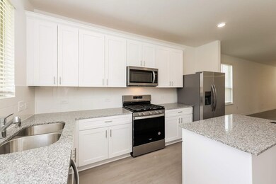 16326 Vivid Creek Ct, Conroe, TX 77302 - photo 7