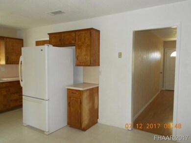 112 Myra Lou Ave, Copperas Cove, TX 76522 - photo 6