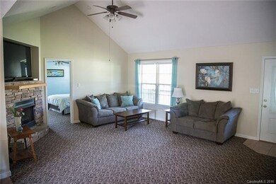 305 Hosta Ct, Leicester, NC 28748 - photo 5