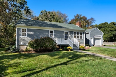 28 Brandt Beach Ave, Mattapoisett, MA 02739 - photo 6