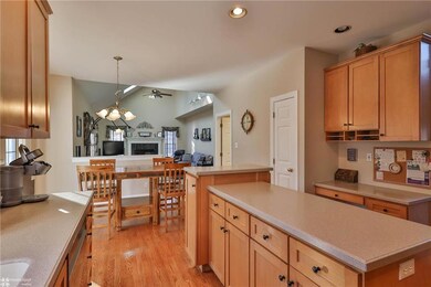 1651 Fieldstone St, Allentown, PA 18106 - photo 7