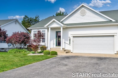 Dave Srark 5685 N Turning Leaf Way-3