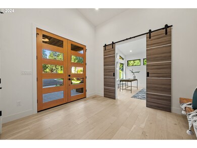 3876 Lake Grove Ave, Lake Oswego, OR 97035 - photo 7