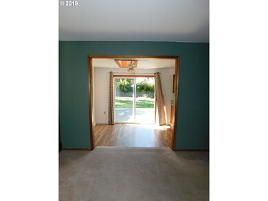 Living Room/Dining Room