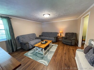 417 W 15th St, Ada, OK 74820 - photo 5