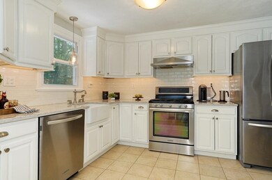 11 Chestnut Rd, Burlington, MA 01803 - photo 5