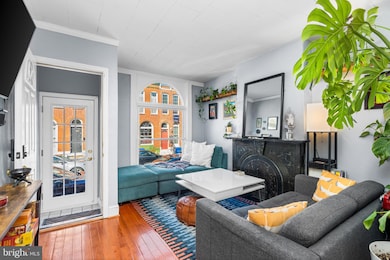 1411 Clarkson St, Baltimore, MD 21230 - photo 3