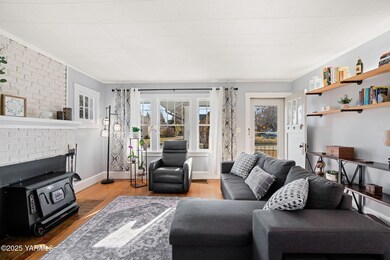 3009 W Chestnut Ave-8