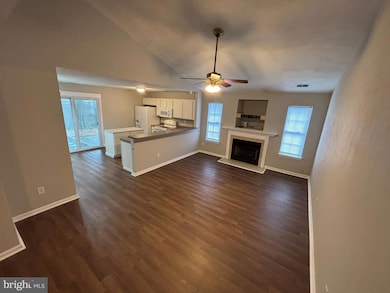 1718 Sparrow Rd, Chesapeake, VA 23320 - photo 7