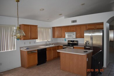 Full Size Kitchen