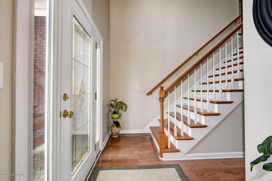 8620 Sanctuary Ln, Louisville, KY 40291 - photo 4