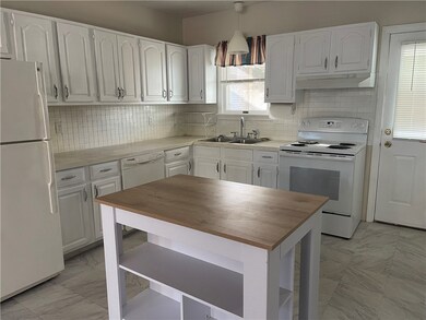 23 Thames St unit 27, Newport, RI 02840 - photo 2