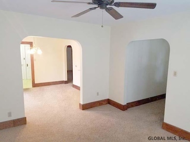 10 Clayton Place, Albany, NY 12209 - photo 4