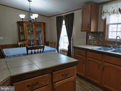 164 Liberty Cir, Hereford, PA 18056 - photo 4