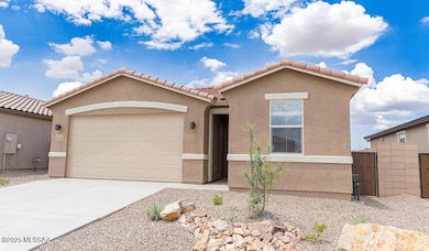 6642 W Island Creek Ln, Tucson, AZ 85757 - photo 2