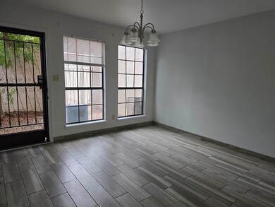 101 W Del Mar Blvd unit 1, Laredo, TX 78041 - photo 4