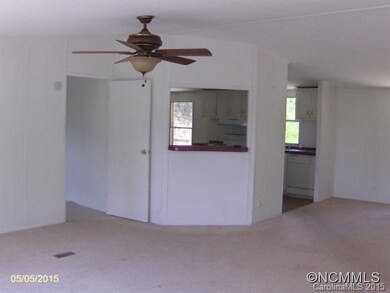 58 Whitlow Dr, Leicester, NC 28748 - photo 4