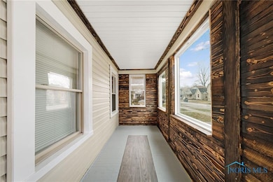 4136 Walker Ave, Toledo, OH 43612 - photo 7