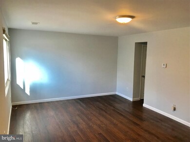 6901 Forest Terrace, Hyattsville, MD 20785 - photo 2