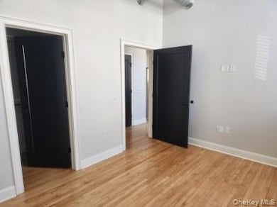 17 Anya Ct unit 301, Poughkeepsie, NY 12603 - photo 3