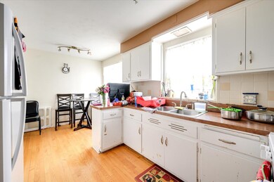 6207 N Sacramento Ave, Chicago, IL 60659 - photo 7