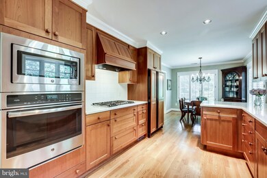 4656 N Dittmar Rd, Arlington, VA 22207 - photo 6