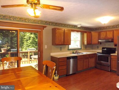 26381 Tin Top School Rd, Mechanicsville, MD 20659 - photo 5