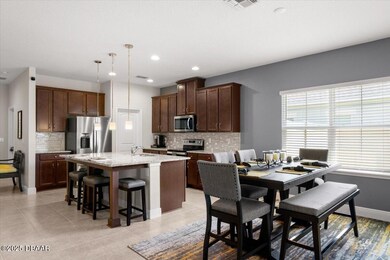 Kitchen dining area