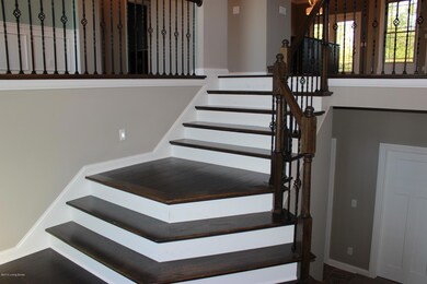 11003 Lavender Way, Louisville, KY 40291 - photo 3