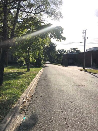 206 W Pine St, Fitzgerald, GA 31750 - photo 6