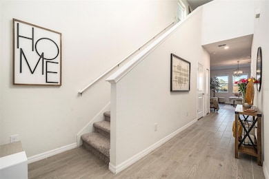 33893 Floating Heart Ct, Wesley Chapel, FL 33545 - photo 5