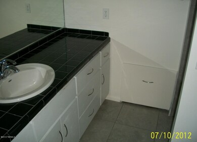 Mstr Bath