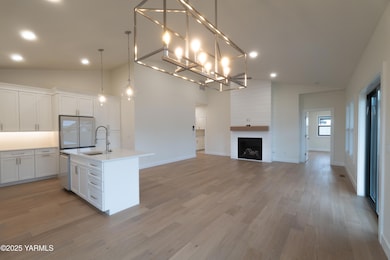 2009 Gala Ave, Yakima, WA 98903 - photo 5