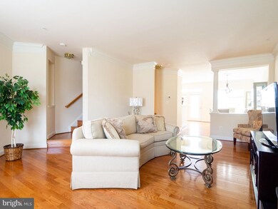 12823 Clarks Crossing Dr, Clarksburg, MD 20871 - photo 3