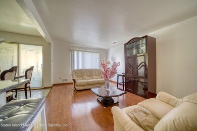 122 Gervil St unit 119, Staten Island, NY 10309 - photo 6