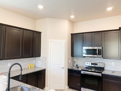 9204 Red Cliff Ave, Odessa, TX 79765 - photo 3