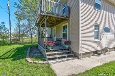 4-web-or-mls-2246-64th-ave