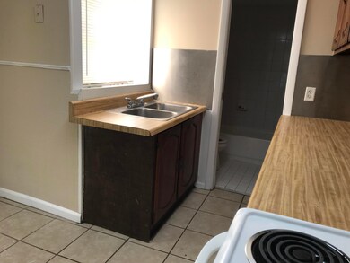 2147 Retaw St, Jacksonville, FL 32210 - photo 4