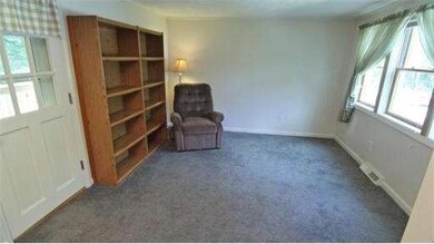 23 Jericho Rd, Pelham, NH 03076 - photo 7