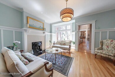 2110 Cherokee Pkwy unit C, Louisville, KY 40204 - photo 2