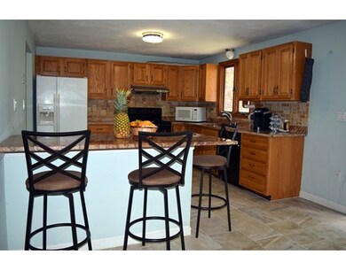 210 Oak St, Randolph, MA 02368 - photo 5