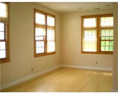 136R Main St unit 4, Acton, MA 01720 - photo 2