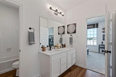 3821 Cherry Hills Dr, Sherman, TX 75090 - photo 2