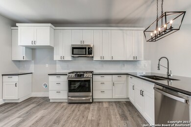 1618 W Lawndale Dr unit 3, San Antonio, TX 78209 - photo 7