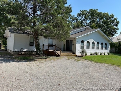 804 W Taliaferro St, Madill, OK 73446 - photo 2