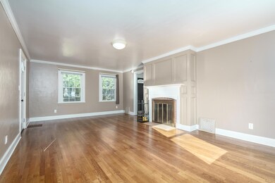 346 N Marshall Ave, Marshall, MI 49068 - photo 6