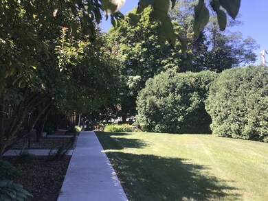 63 Hatfield St unit 4, Northampton, MA 01060 - photo 6